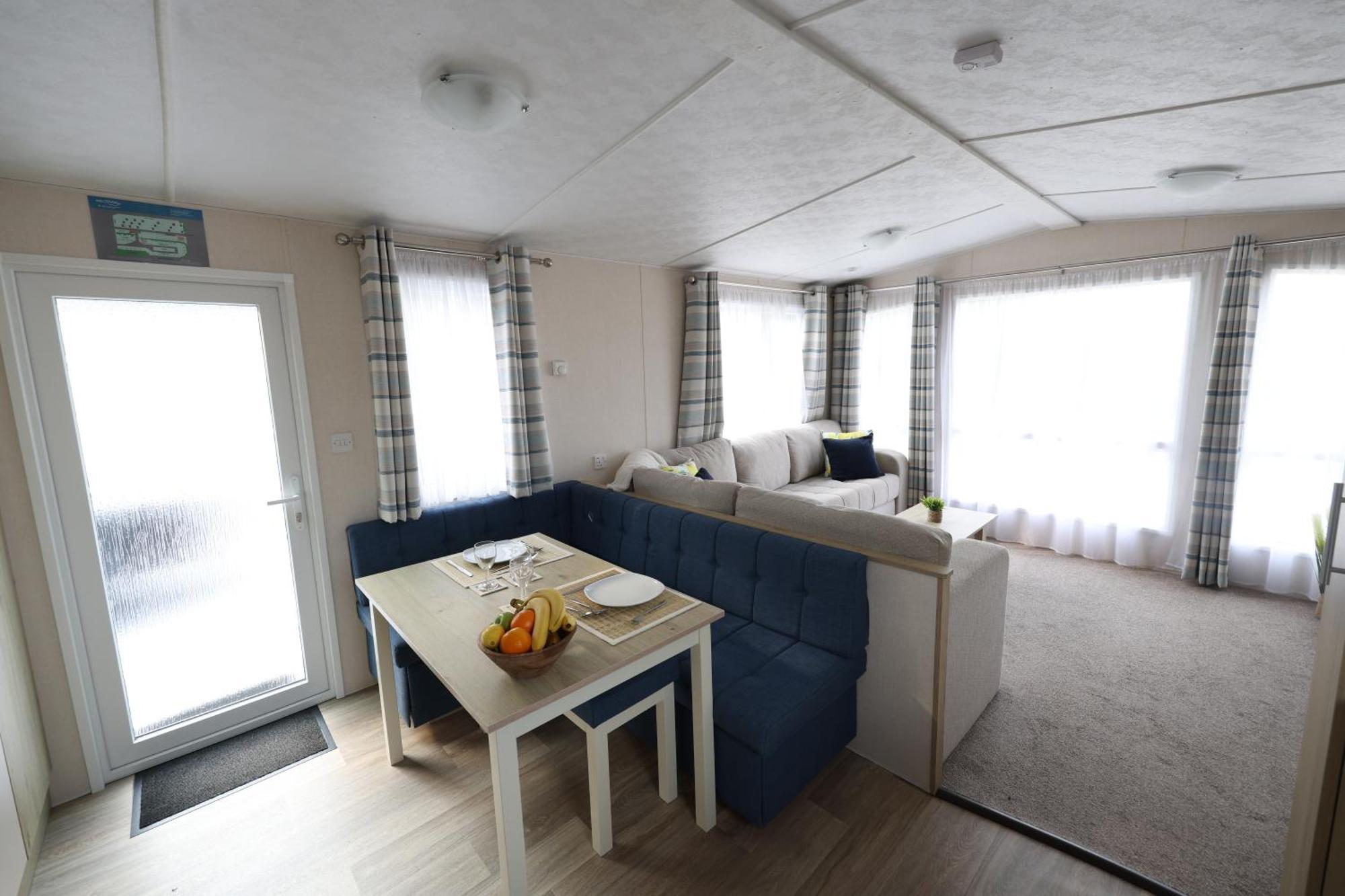 Mercury Yacht Harbour And Holiday Park Bursledon Extérieur photo