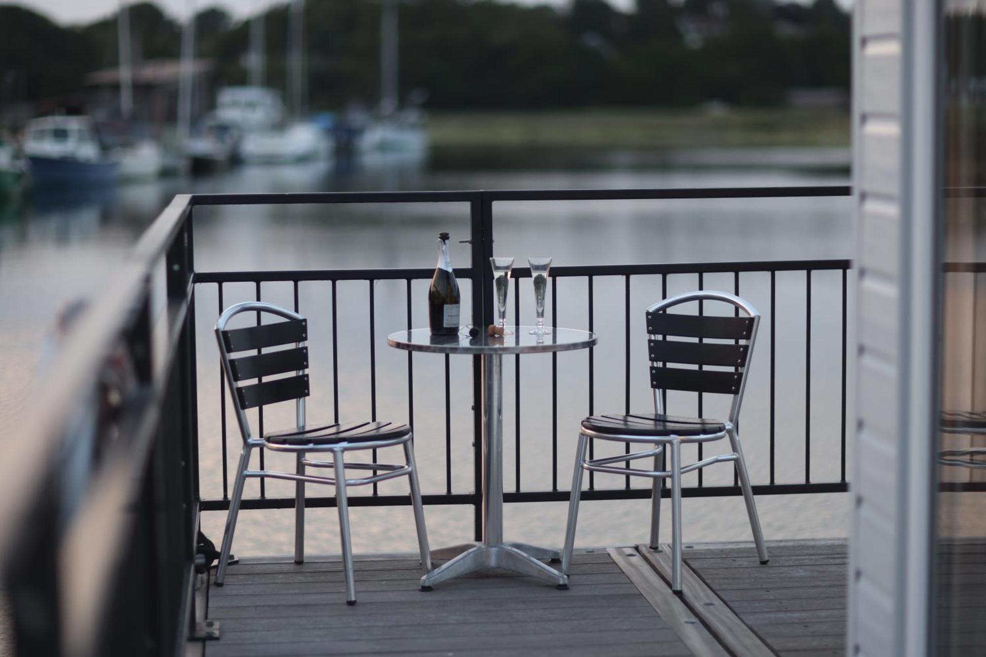 Mercury Yacht Harbour And Holiday Park Bursledon Extérieur photo