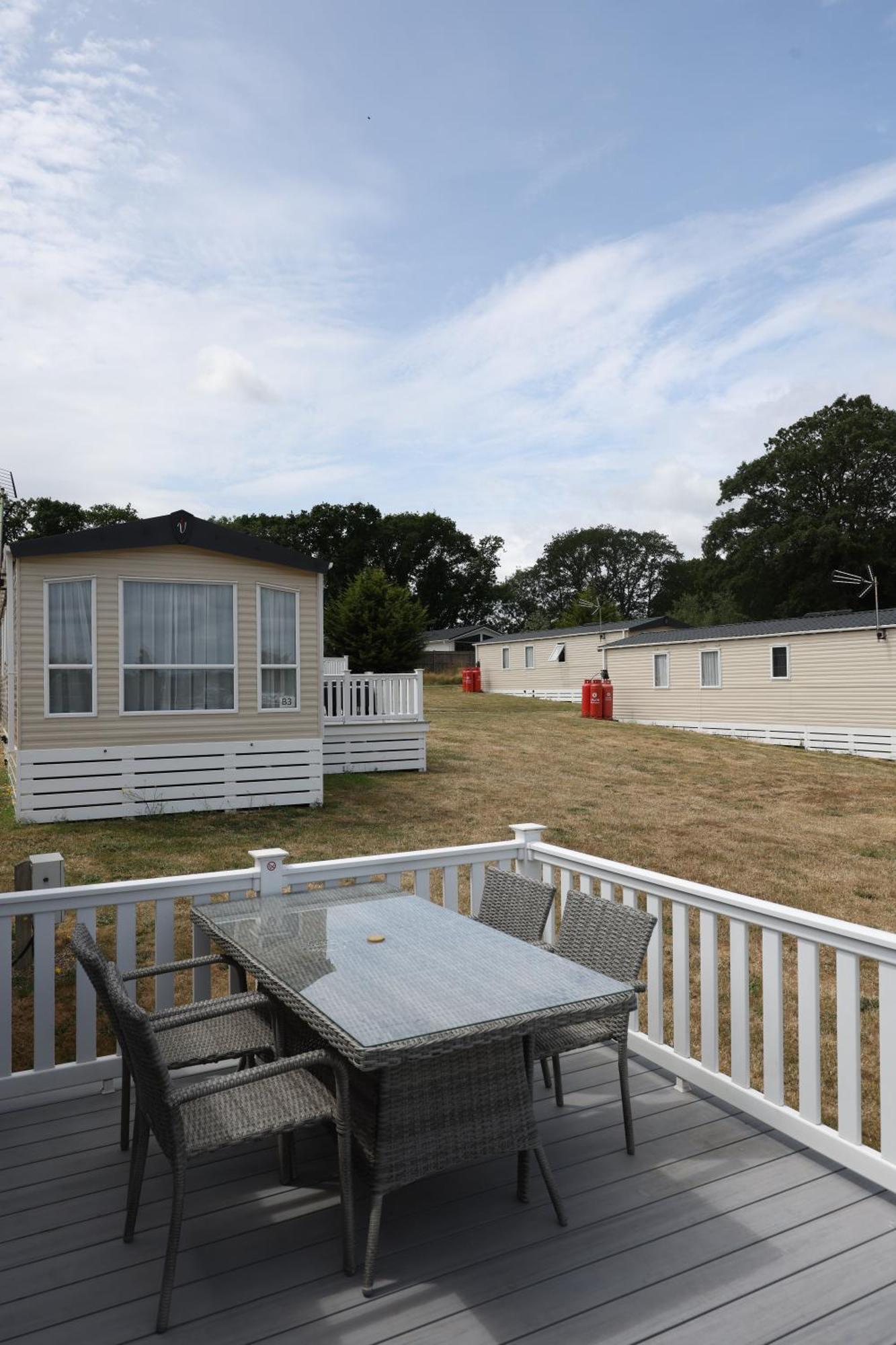 Mercury Yacht Harbour And Holiday Park Bursledon Extérieur photo